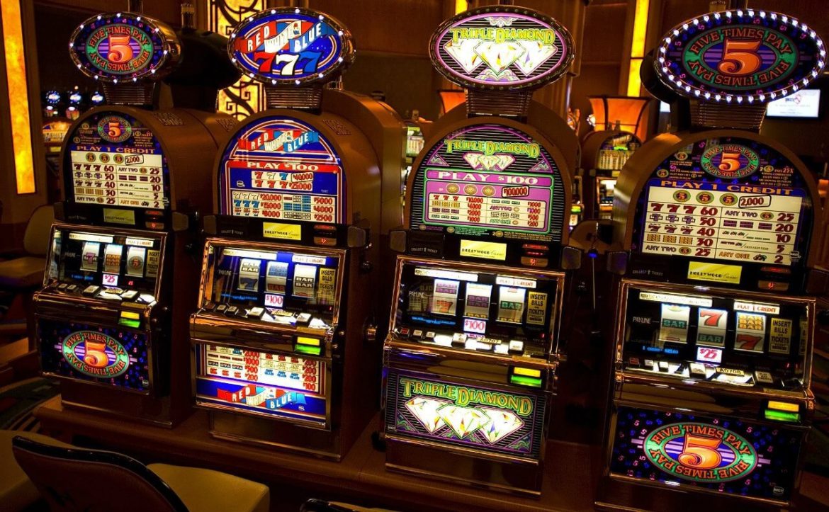 Why is RNG important for players playing slots?